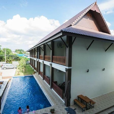 Sriananpura Otel Chiang Mai Dış mekan fotoğraf